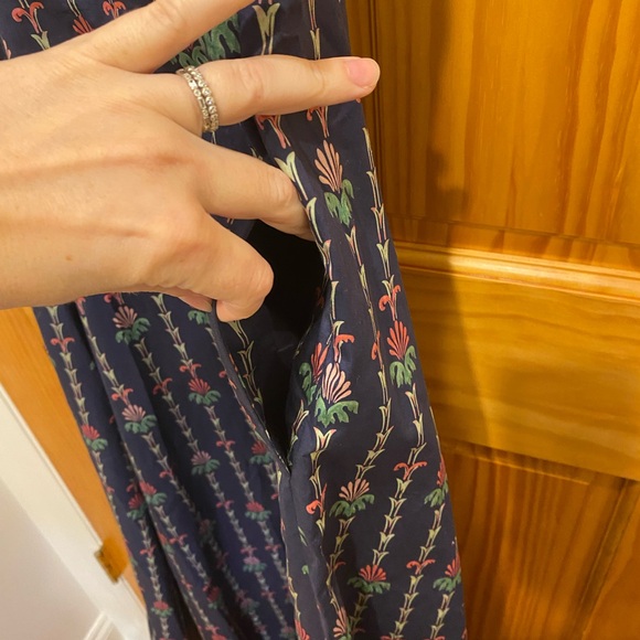 The Margot dress Hill House small in navy trailing fern - Picture 8 of 11